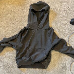 Cute cropped dark wash hoodie